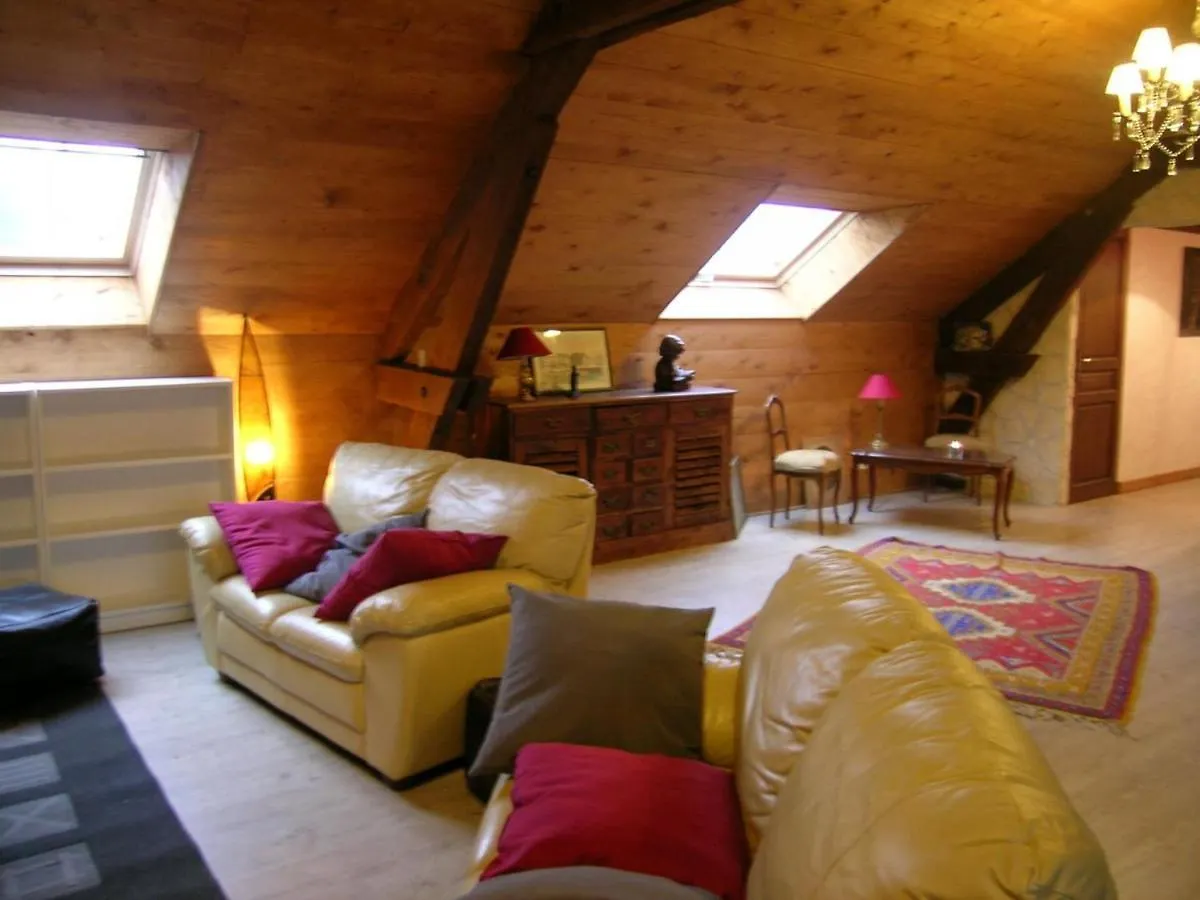 Maison Renovee Avec Piscine Chauffee Partagee, Ideale Pour Familles Et Groupes, Animaux Acceptes - Fr-1-489-346 Saint-Hilaire  Holiday home Saint-Hilaire (Allier)